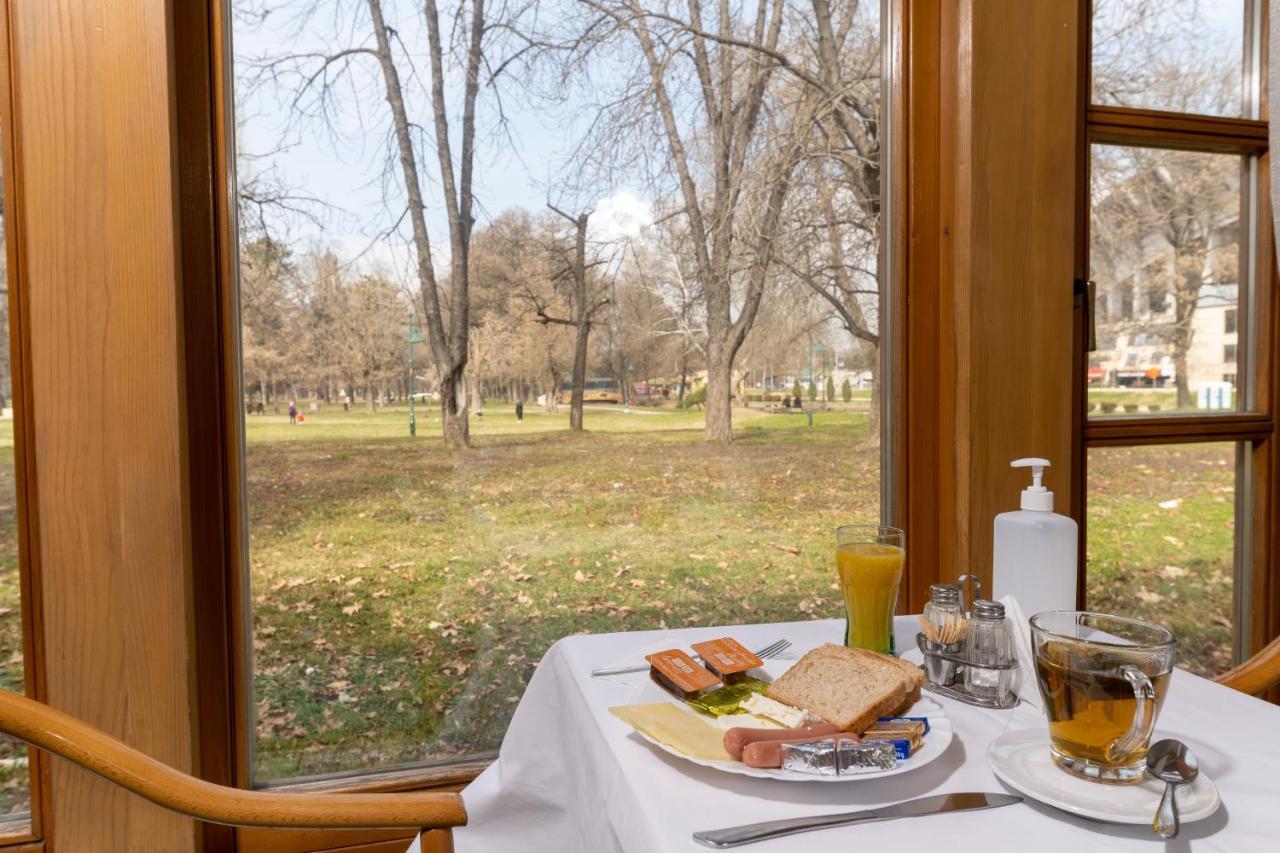 Hotel Kanet 2*