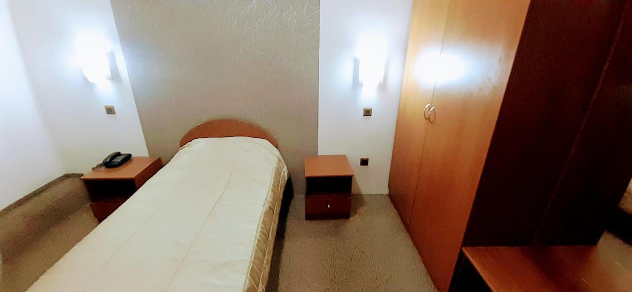 Hotel Kanet 2*